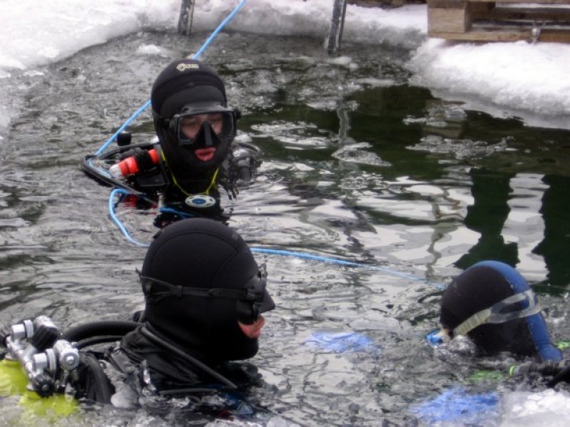 Nurkowanie podlodowe