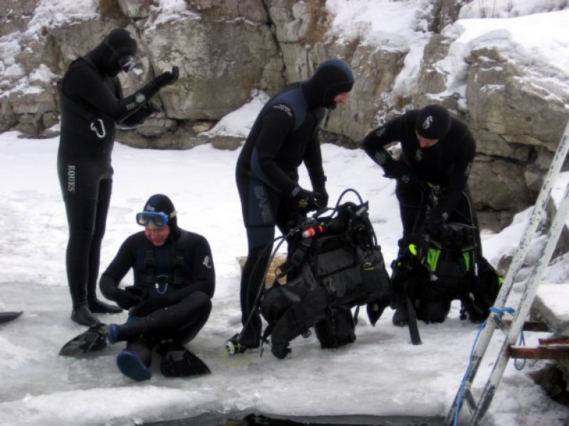 Nurkowanie podlodowe